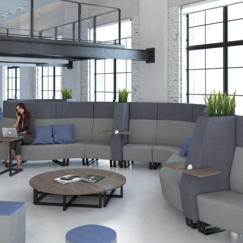 Configurable reception chairs in grey fabric, with blue cushions