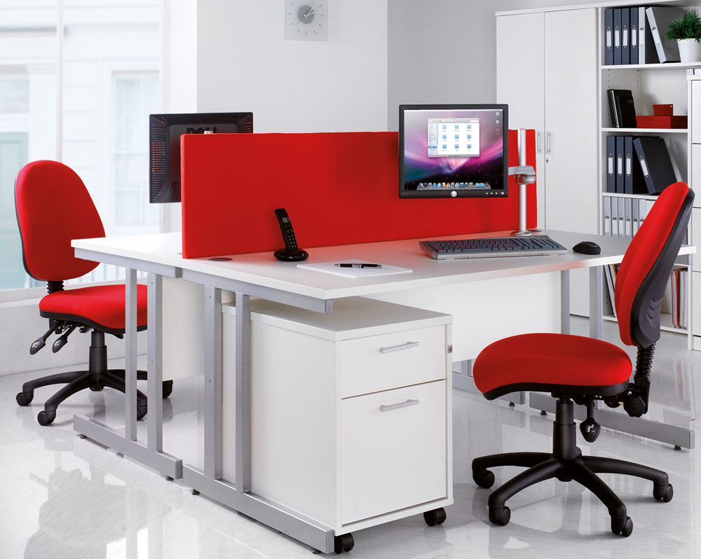 Operator Chairs Without Arms